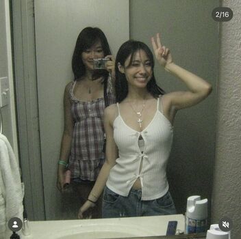 Full leaked Meilizzz page private photo