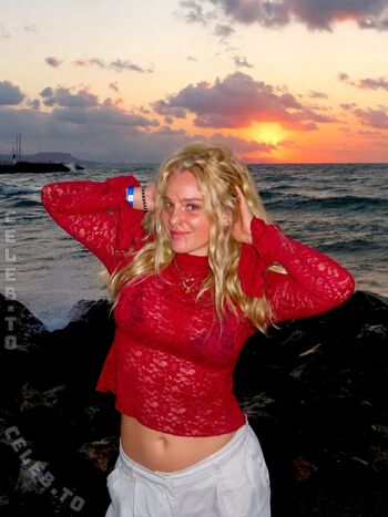 Full leaked Meira werner private photo