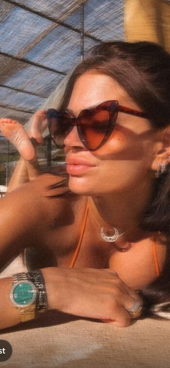Full leaked Melanie da cruz private photo