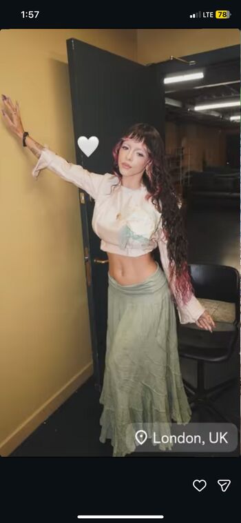 Full leaked Melanie martinez private photo