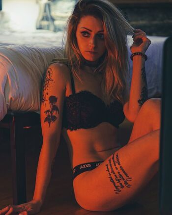 Full leaked Melaniehavok private photo