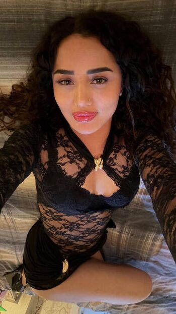 Full leaked Melek azad private photo