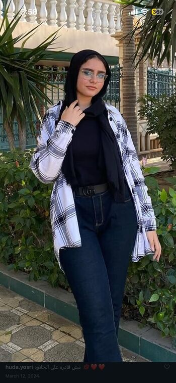 Full leaked Melekazad private photo