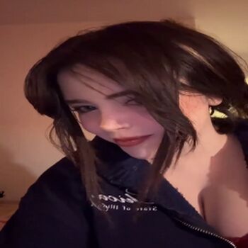 Full leaked Melekwhoo private photo