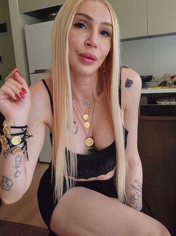 Full leaked Meli bendeli private photo