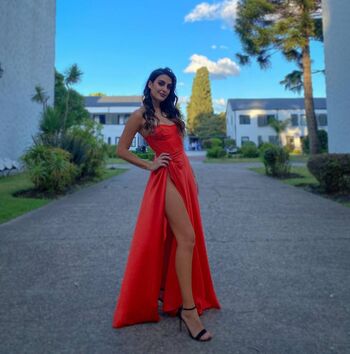 Full leaked Melina de piano private photo