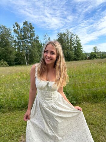 Full leaked Melina goransson page private photo