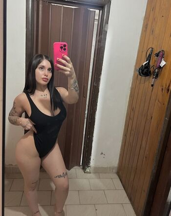 Full leaked Melina guida private photo