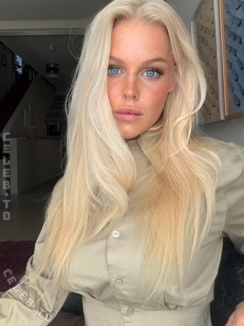 Full leaked Melisande mlnk private photo