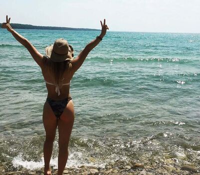Full leaked Melissa bratic page private photo