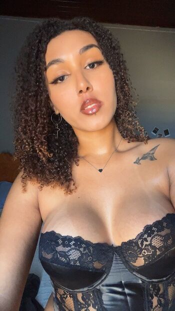 Full leaked Mellinavicc private photo
