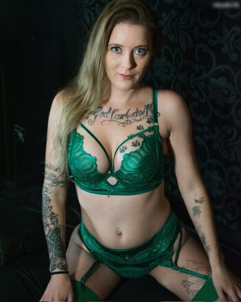 Full leaked Melody pleasure private photo