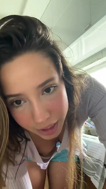 Melody Valenzuela
