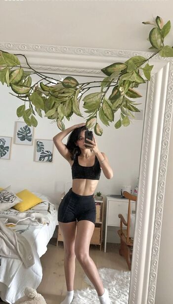 Full leaked Melodymelowo private photo