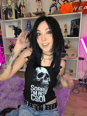 Full leaked Meloniemac private photo