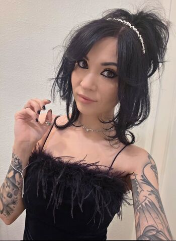 Full leaked Meloniemac private photo