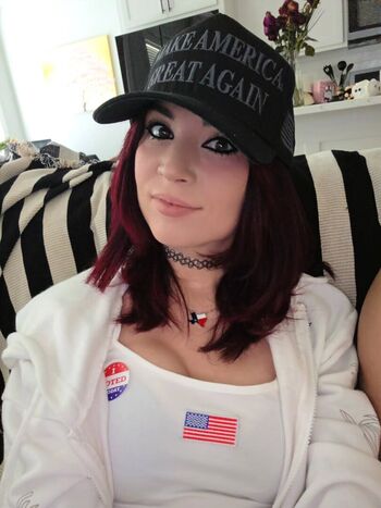 Full leaked Meloniemac private photo