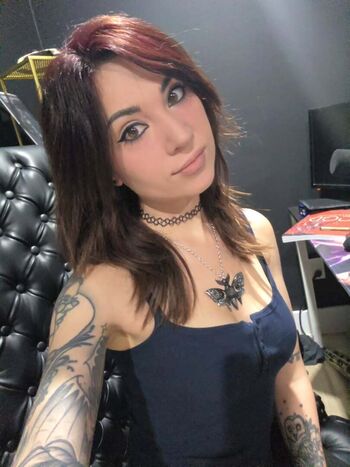 Full leaked Meloniemac private photo