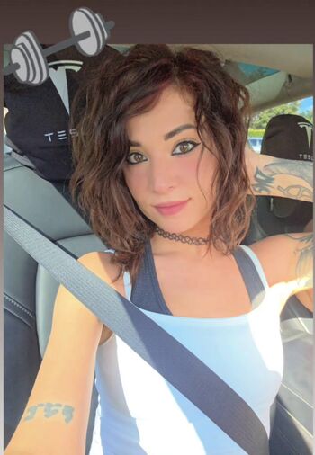 Full leaked Meloniemac private photo