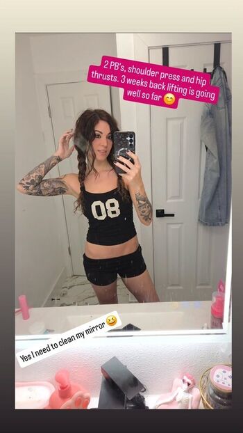 Full leaked Meloniemac private photo
