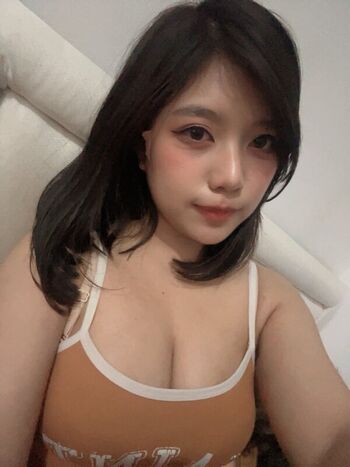 Full leaked Meltedfoxx private photo