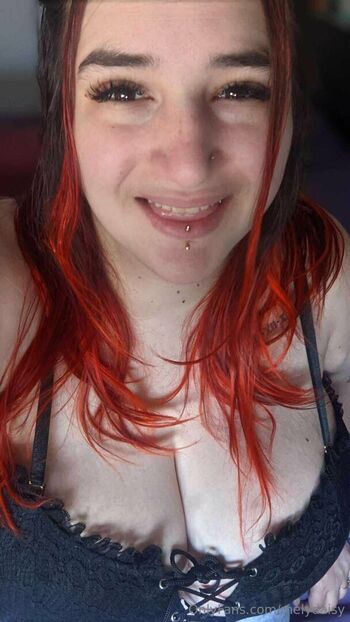 Full leaked Melydaisy private photo