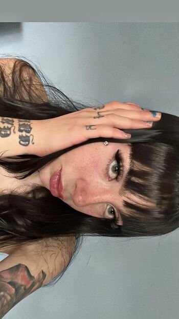 Full leaked Mena diaz private photo