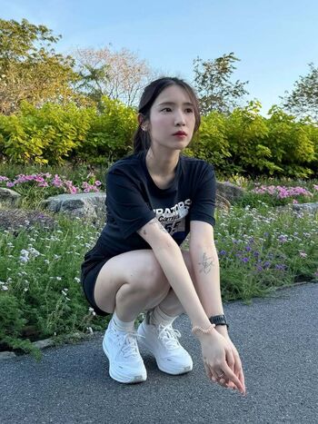 Full leaked Mena noona page private photo