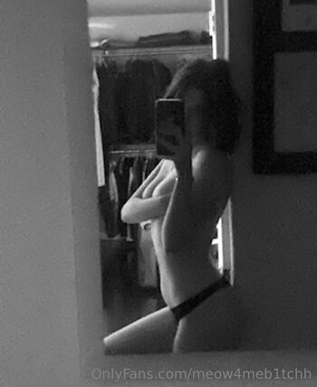 Full leaked Meowmebtchh private photo
