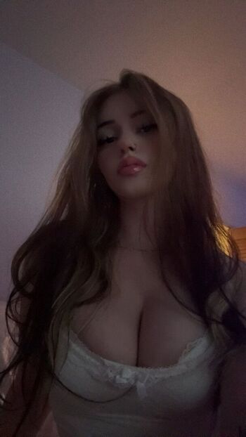 Full leaked Meowpaige private photo