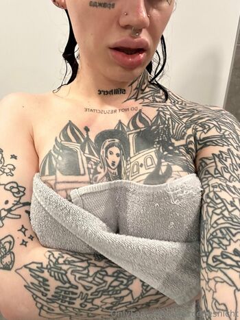 Full leaked Mercedesnicht private photo