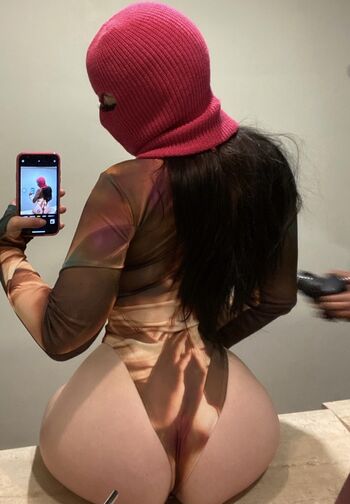 Full leaked Mercheyer private photo