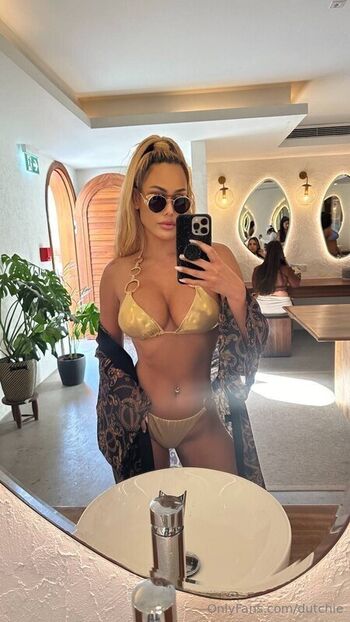 Full leaked Merelblaze private photo