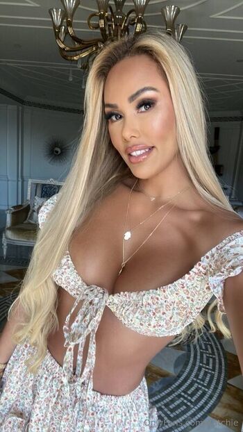 Full leaked Merelblaze private photo