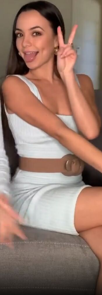 Full leaked Merrell twins page private photo