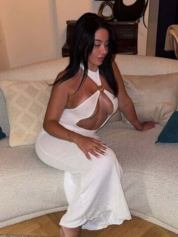 Full leaked Mess vakili private photo