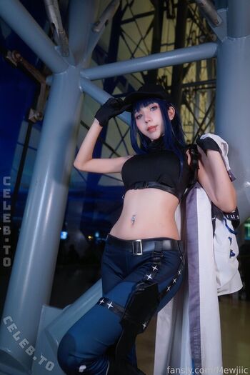 Full leaked Mewjiic page private photo