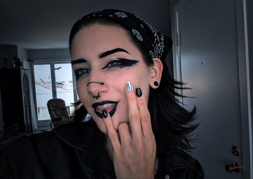 Full leaked Mewtwolou private photo
