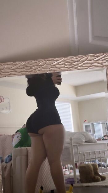 Full leaked Mfknnstargirl private photo