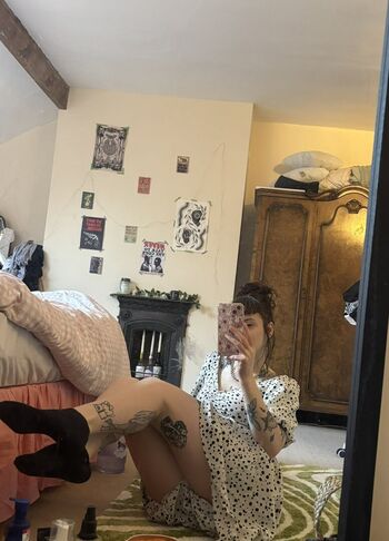 Full leaked Mformorphine private photo