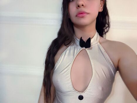 Full leaked Mia basanes private photo