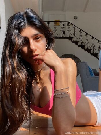 Full leaked Mia khalifa  page private photo