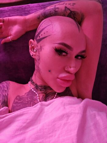 Full leaked Mia mannaz private photo