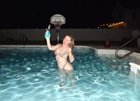 Full leaked Mia pitt private photo
