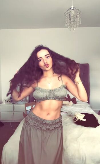 Full leaked Mia pollock private photo