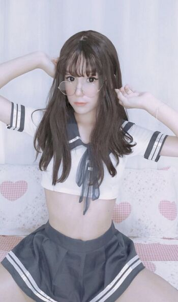 Mia Pon