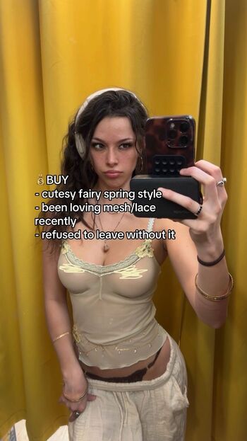 Full leaked Mia wynn page private photo