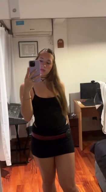 Full leaked Miaalvarez private photo