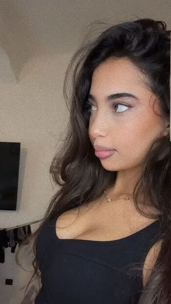 Full leaked Miaceleste private photo