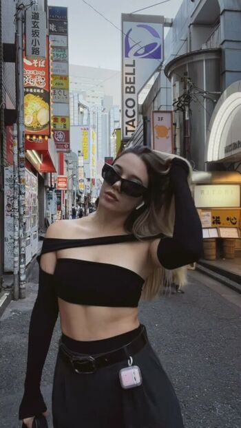 Full leaked Miafitz page private photo